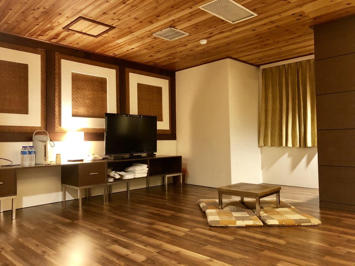 Fenchihu Hotel Экстерьер фото